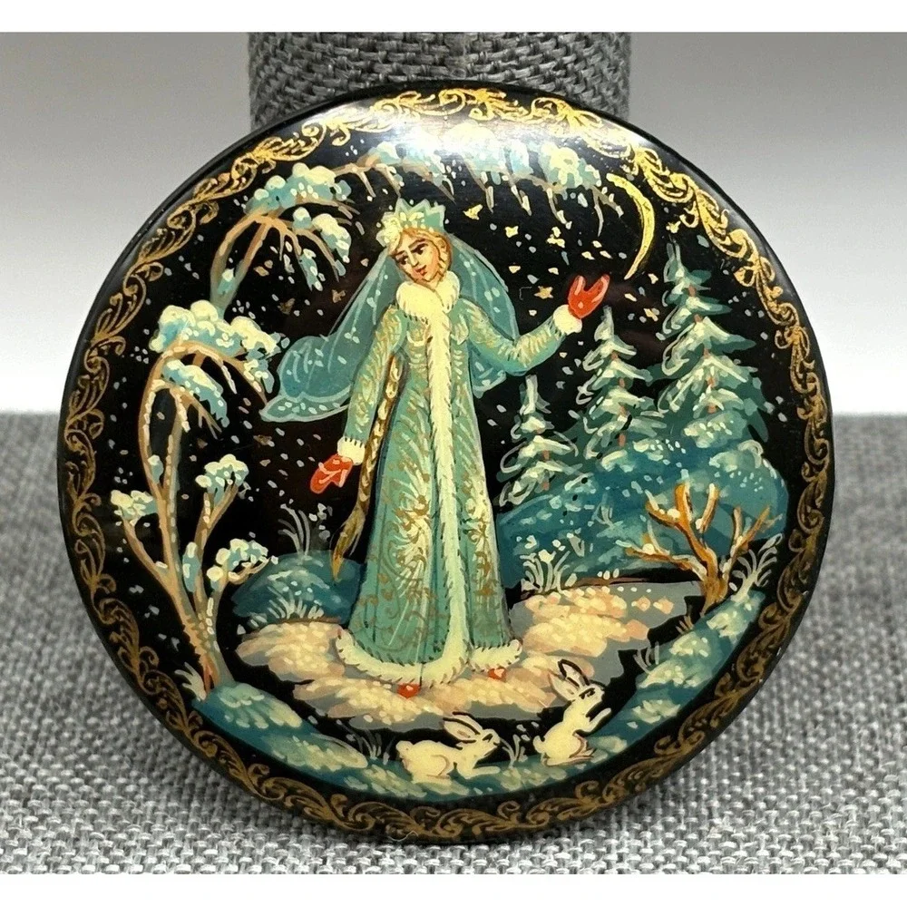 Vintage Ethnic Lacquer Brooch Pin Snow Maiden Fairy Princess Wood Hand Painted